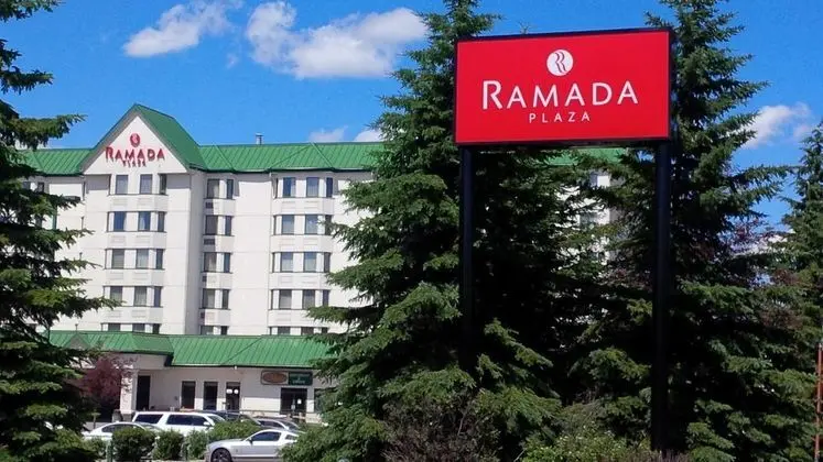 Riviera Plaza and Conference Centre Calgary Airpt
