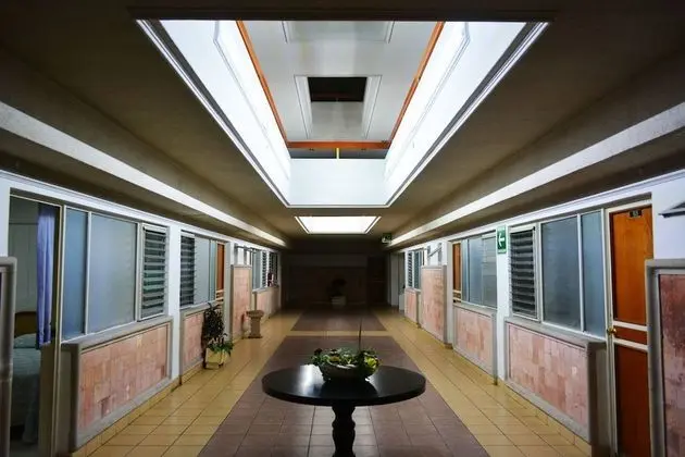 Hotel Riviera - İç Mekan