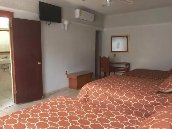 Hotel Riviera - Öne Çıkan Resim