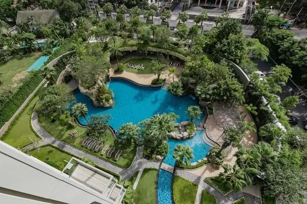 The Riviera Wongamat by Pattaya Holiday - Havuz