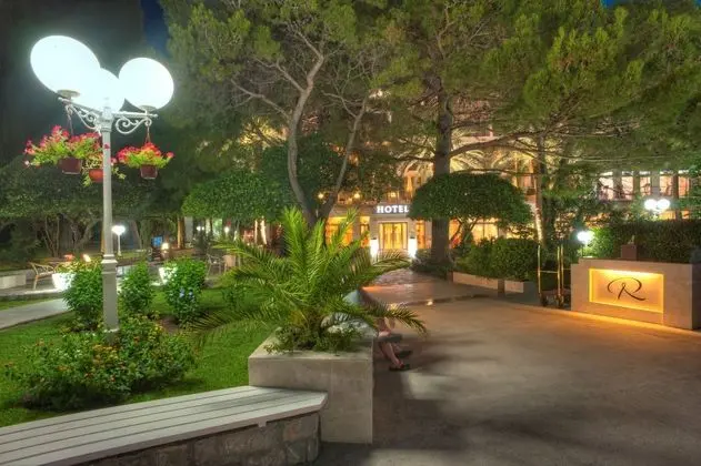 Hotel Rivijera - Dış Mekan