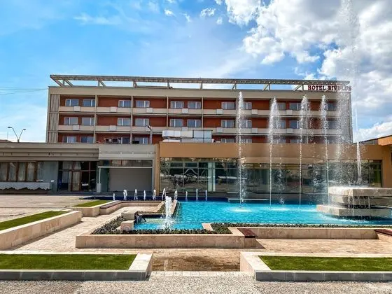 Hotel Rivulus - Dış Mekan