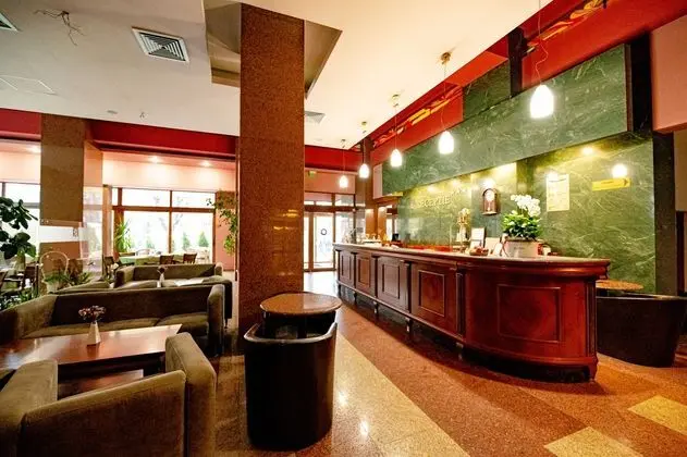 Hotel Rivulus - Lobi