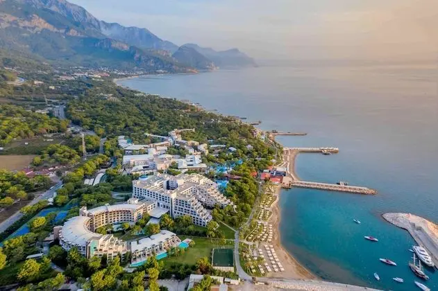 Rixos Sungate - The Land of Legend Access