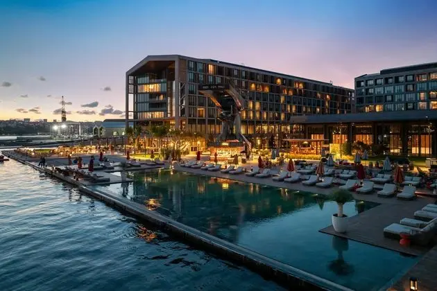 Rixos Tersane İstanbul + Nickelodeon Play Tersane Access