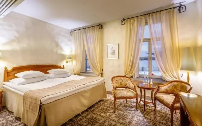 Rixwell Collection Savoy Boutique Hotel - Oda
