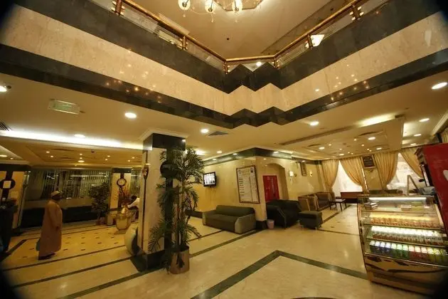 Riyadh al zahra hotel - Lobi