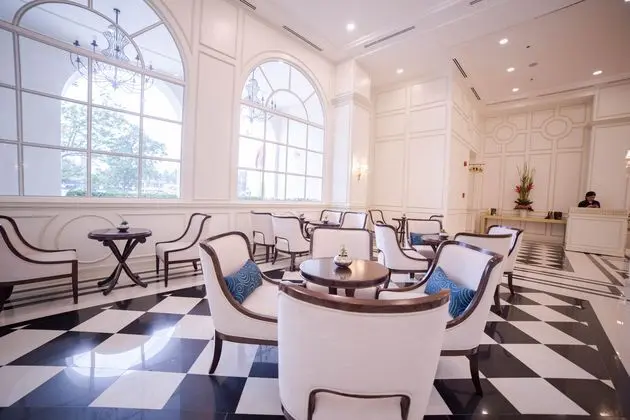 Rizal Park Hotel - Yeme / İçme