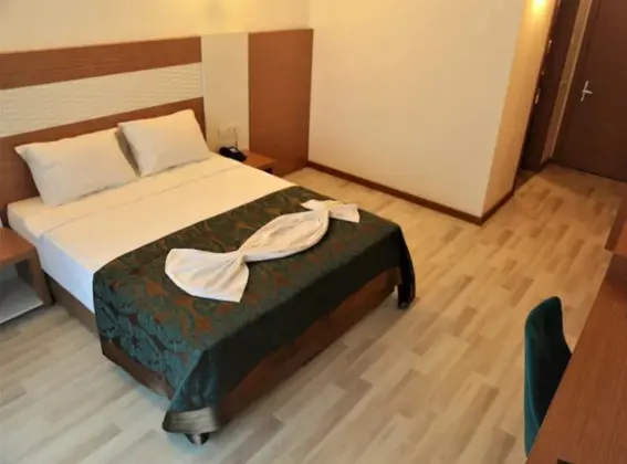 Rizom Beach Hotel - 9