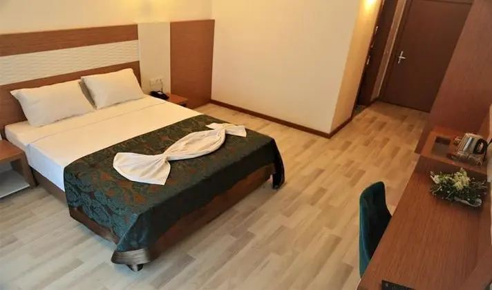 Rizom Beach Hotel - 7