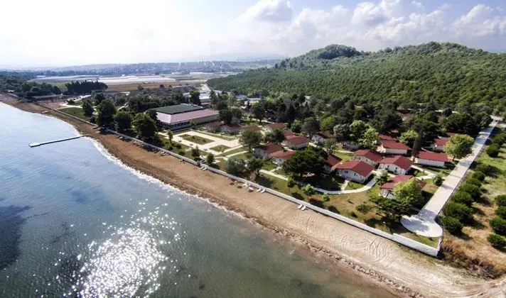 Rizom Tatil Köyü