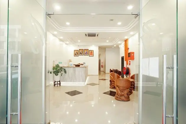 RJ HOTEL KULAI