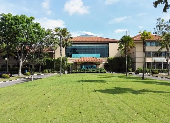 RM Hotel (SG Clean)