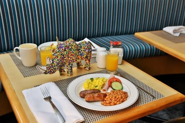 Road Lodge Randburg - Yerinde Yemek