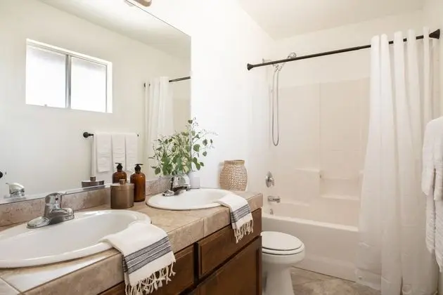 Roadrunner by Avantstay Gorgeous Desert Getaway w/ Spacious Yard & Mountain Views - İç Mekan