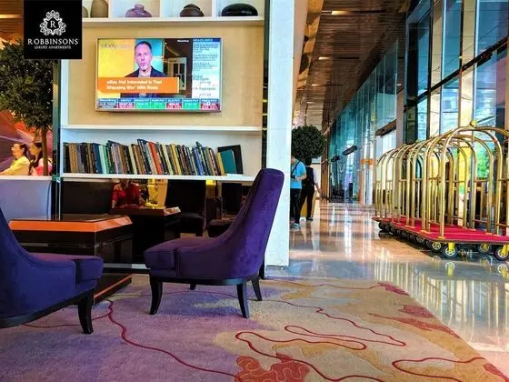 Robbinsons at Platinum Suites KLCC - Lobi