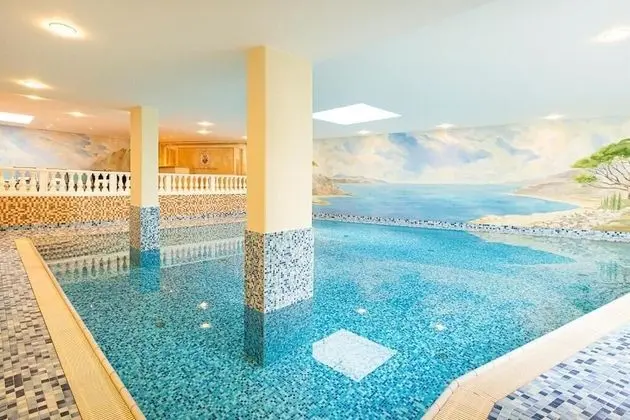 Robenstein Aktivhotel & SPA - Havuz