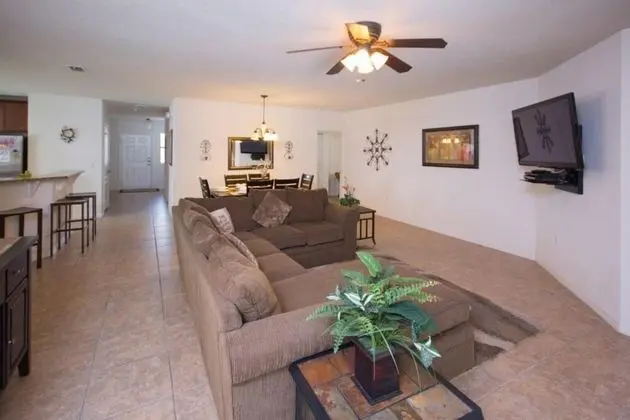 Robert s Cypress Pointe Vacation Home - Oda