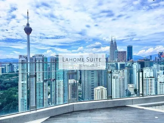 The Robertson Kuala Lumpur Lahome Suite