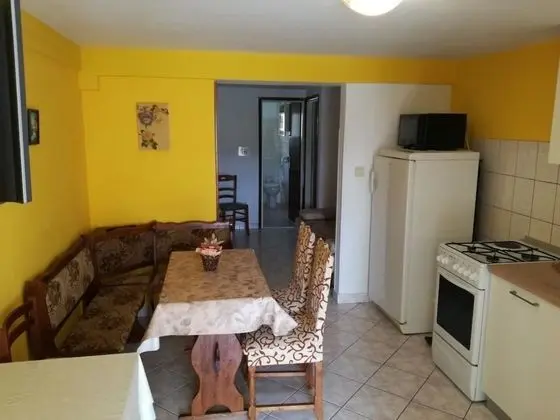 Robi- Swimming Pool and Beautiful Garden - A3 - Yerinde Yemek