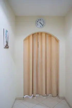 Robin Hostel For Males - Lobi