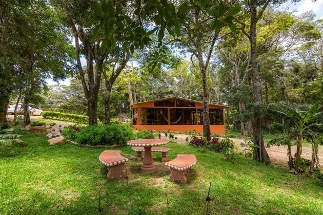 Hotel Roca Verde