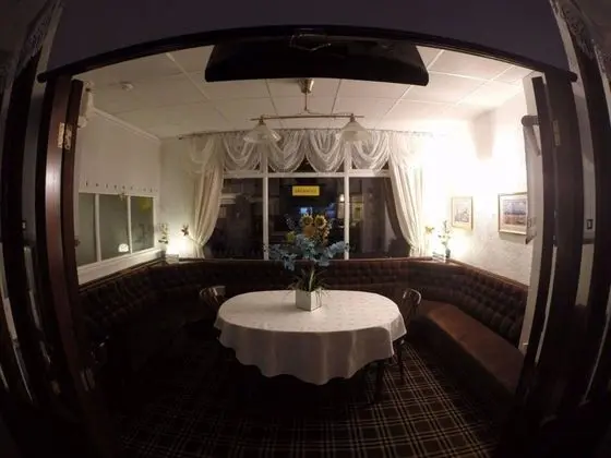 Rock Dene Hotel - Guest House