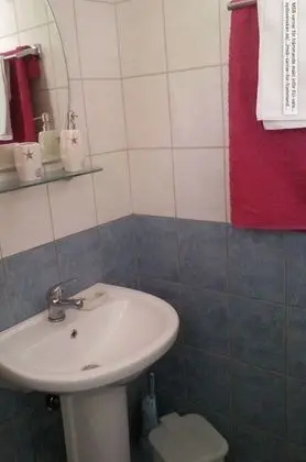 Rock Garden Apartments - 2 Steps From the Beach - Banyo Tipleri