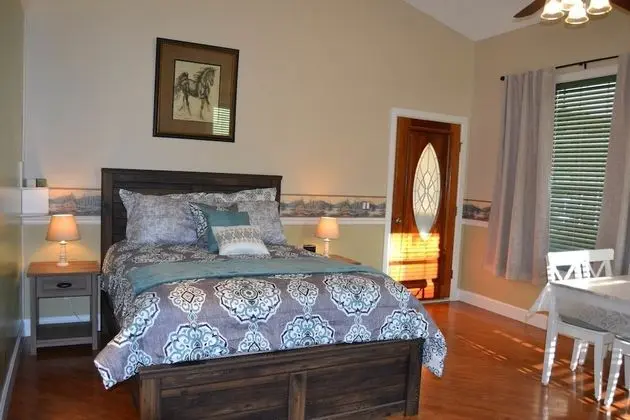 Rock Pointe Ranch - Oda