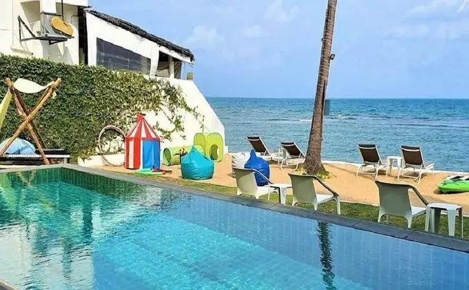 The Rock Samui - Hostel
