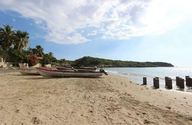 Rock Side Beach Villa