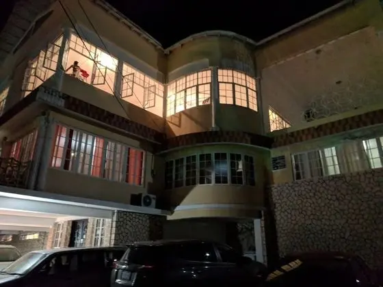 Rockhampton Retreat Guest House - Dış Mekan