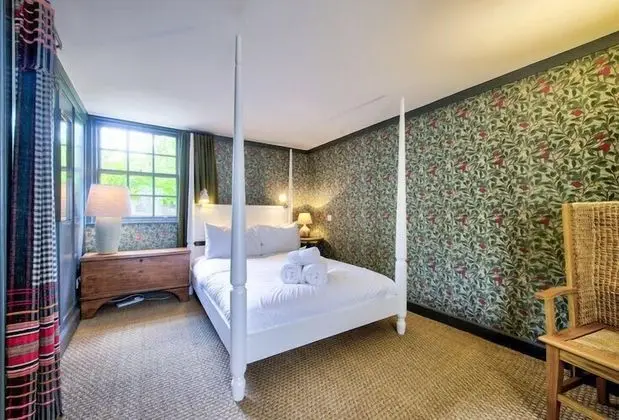 Rockhouse: Historic Gem - Photographer's Studio - Oda