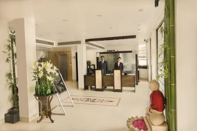 Rockland Hotel - C R Park - Lobi