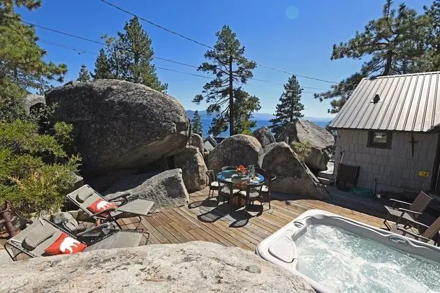 Rockpile Treehouse - Havuz