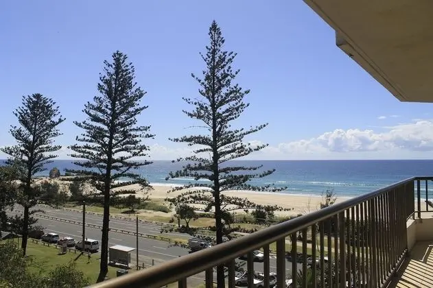 The Rocks Resort