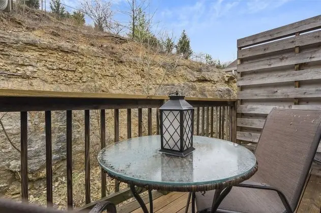 Rockwall Cottage