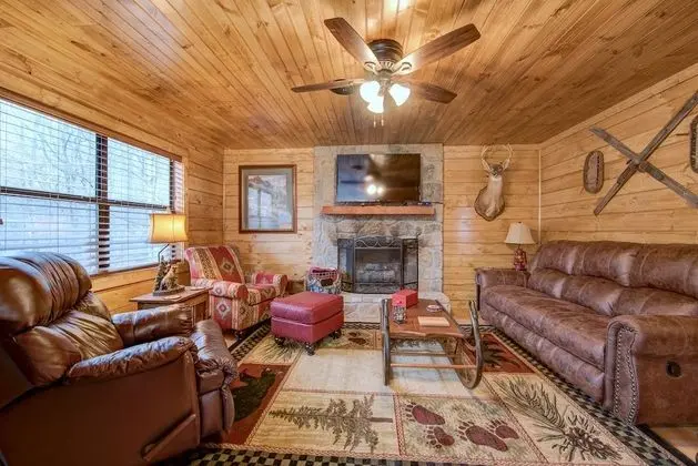Rocky Top Lodge