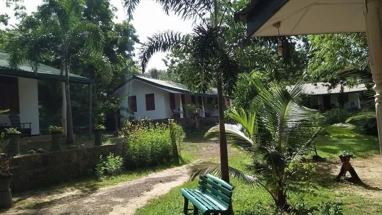 rocky villa towerist geust house