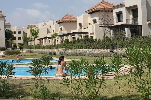 Roda Golf & Beach Resort - Havuz