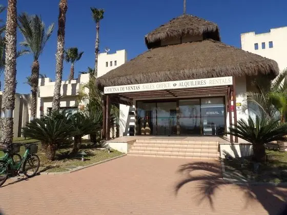 Roda Golf & Beach Resort - Lobi