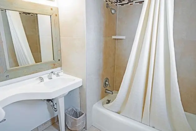 Rodeway Inn Albuquerque Downtown on Rt 66 - Banyo Tipleri