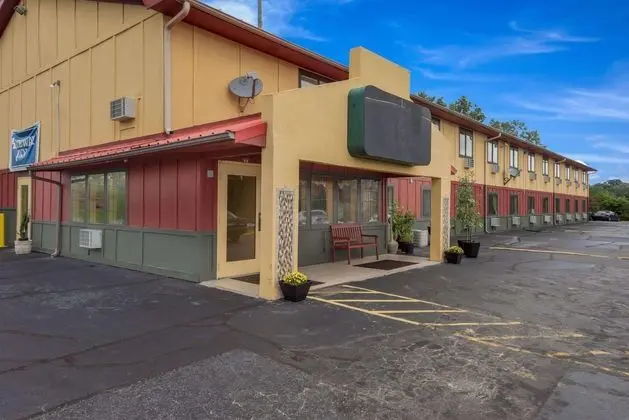 RODEWAY INN