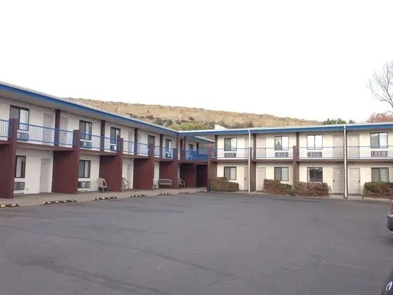 Rodeway Inn