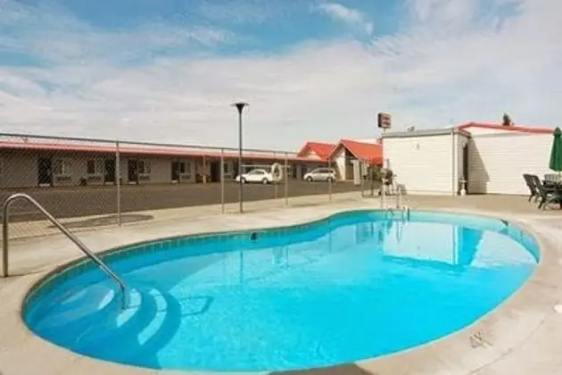 Rodeway Inn Boardman - Havuz