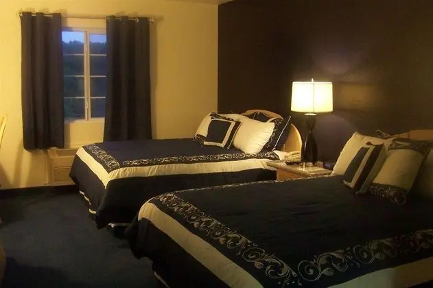 Rodeway Inn Branson, Brick House