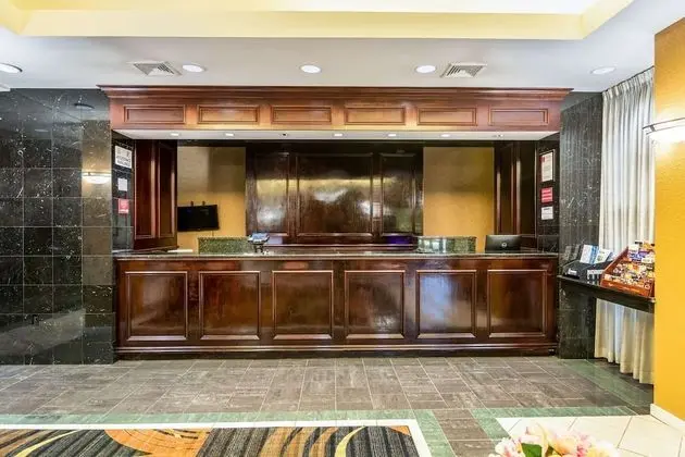 Rodeway Inn Central - Lobi