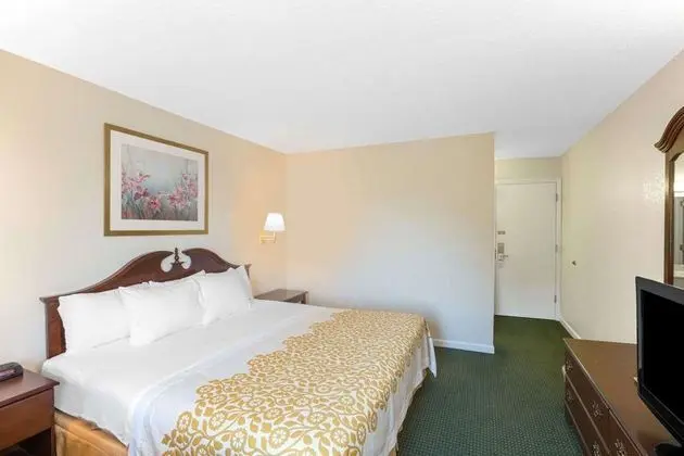 Rodeway Inn Cherry Point