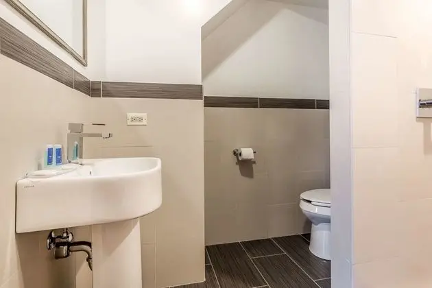 Rodeway Inn Chicago-Evanston - Banyo Özellikleri