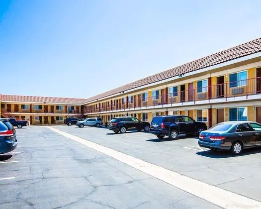 Rodeway Inn At Civic Center